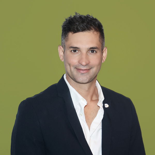 Mo Tehrani
